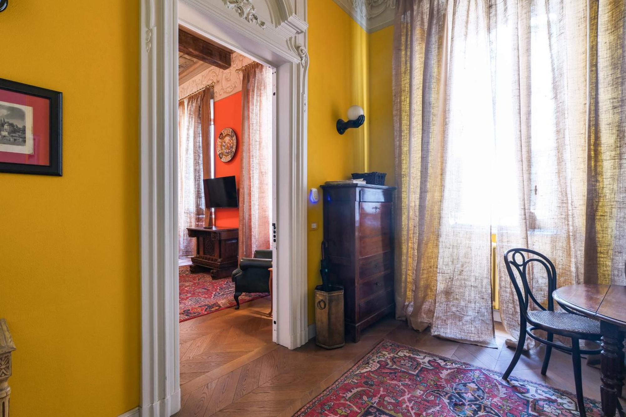 Prestige Boutique Aparthotel - Montenapoleone Милан Экстерьер фото