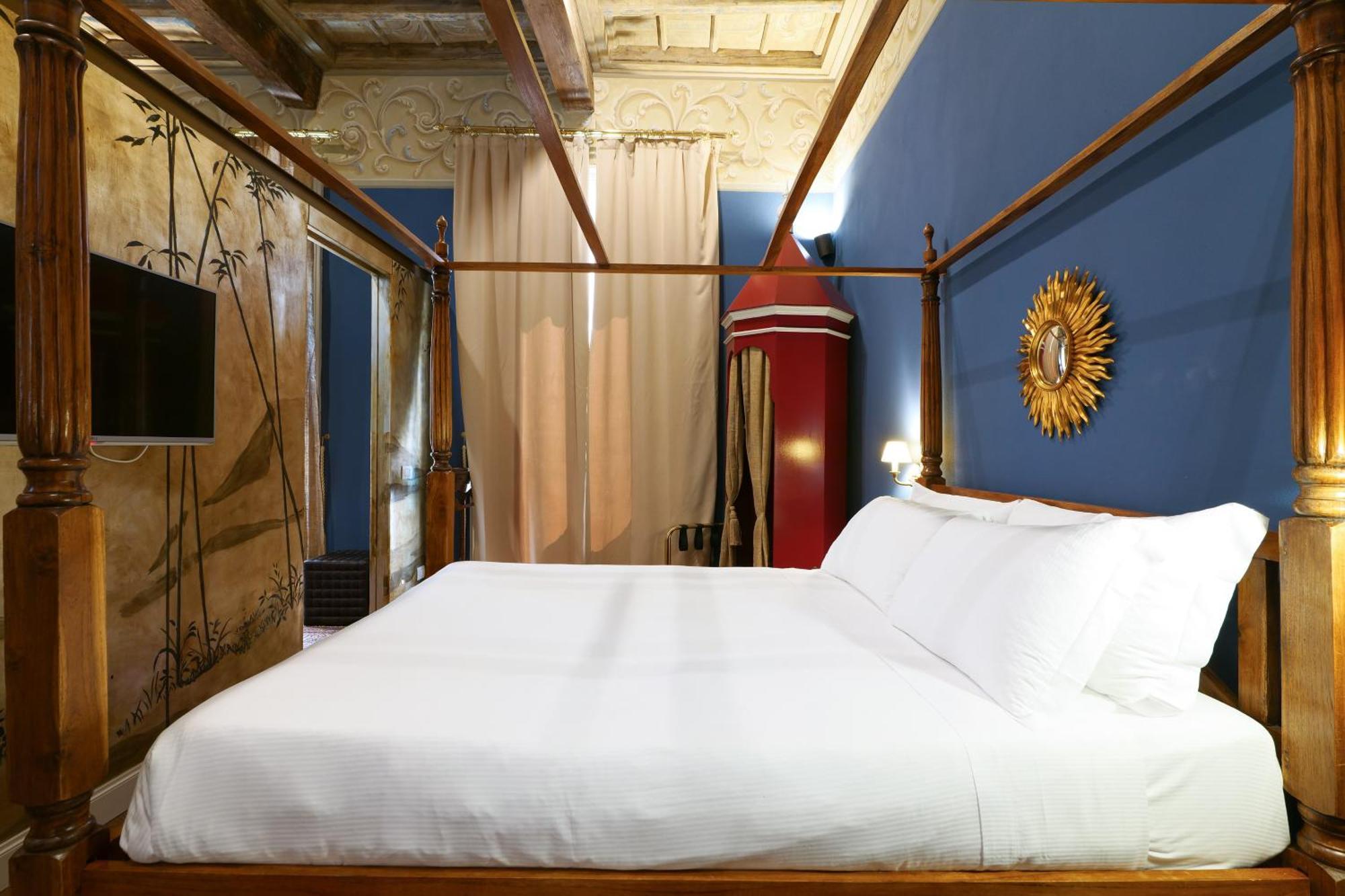 Prestige Boutique Aparthotel - Montenapoleone Милан Экстерьер фото