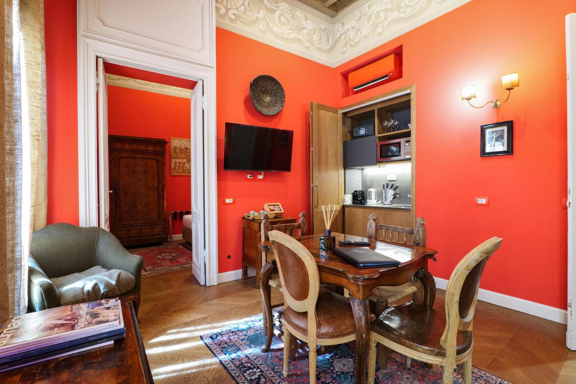 Prestige Boutique Aparthotel - Montenapoleone Милан Экстерьер фото